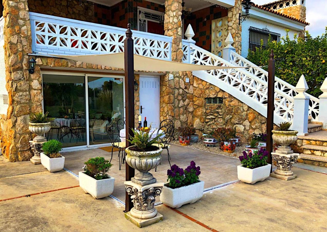 Lemon Tree Villa มอนเซร์ราต ภายนอก รูปภาพ