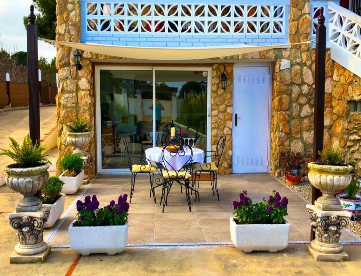 Lemon Tree Villa มอนเซร์ราต ภายนอก รูปภาพ